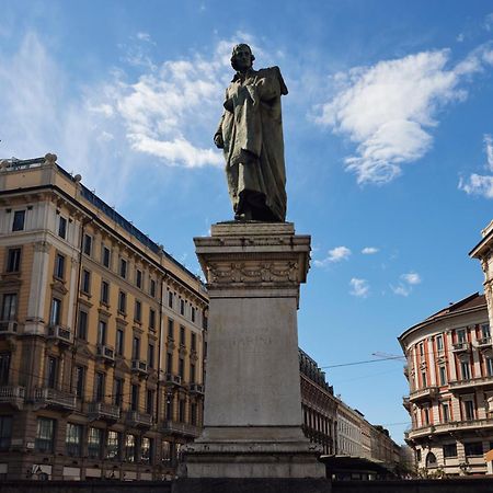 Suite Meravigli - Incredibile Posizione Duomo E Castello Milano Esterno foto
